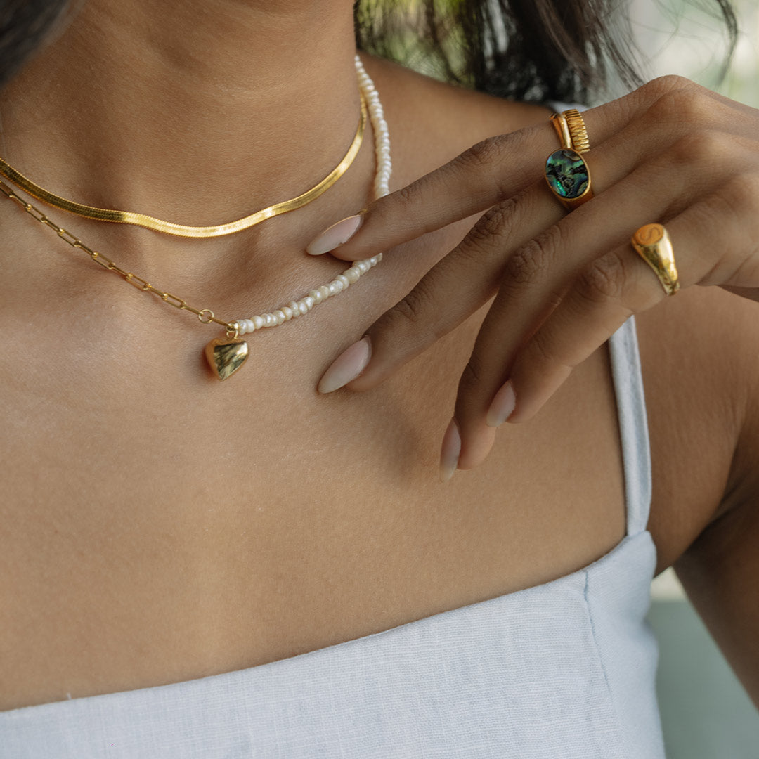 14kt Gold vs. Sterling Silver Which Metal Should You Choose for Your Stoned Jewelry